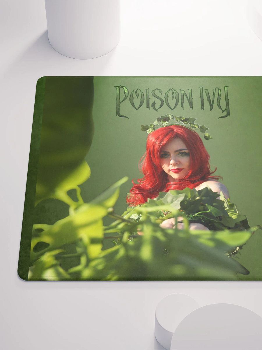 Poison Ivy Gaming Mousepad product image (6)