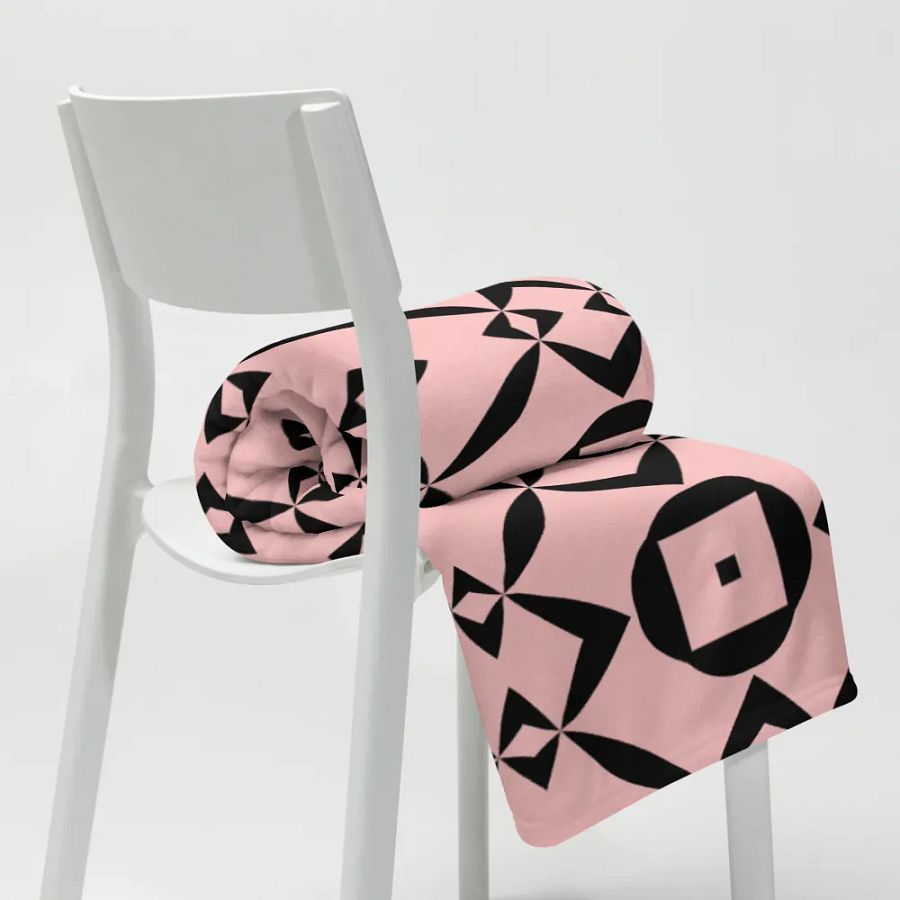 Cute Geometric Pattern Throw Blanket product image (11)