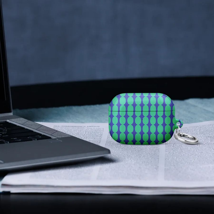 Ocean Bubble Chain AirPods Case product image (52)