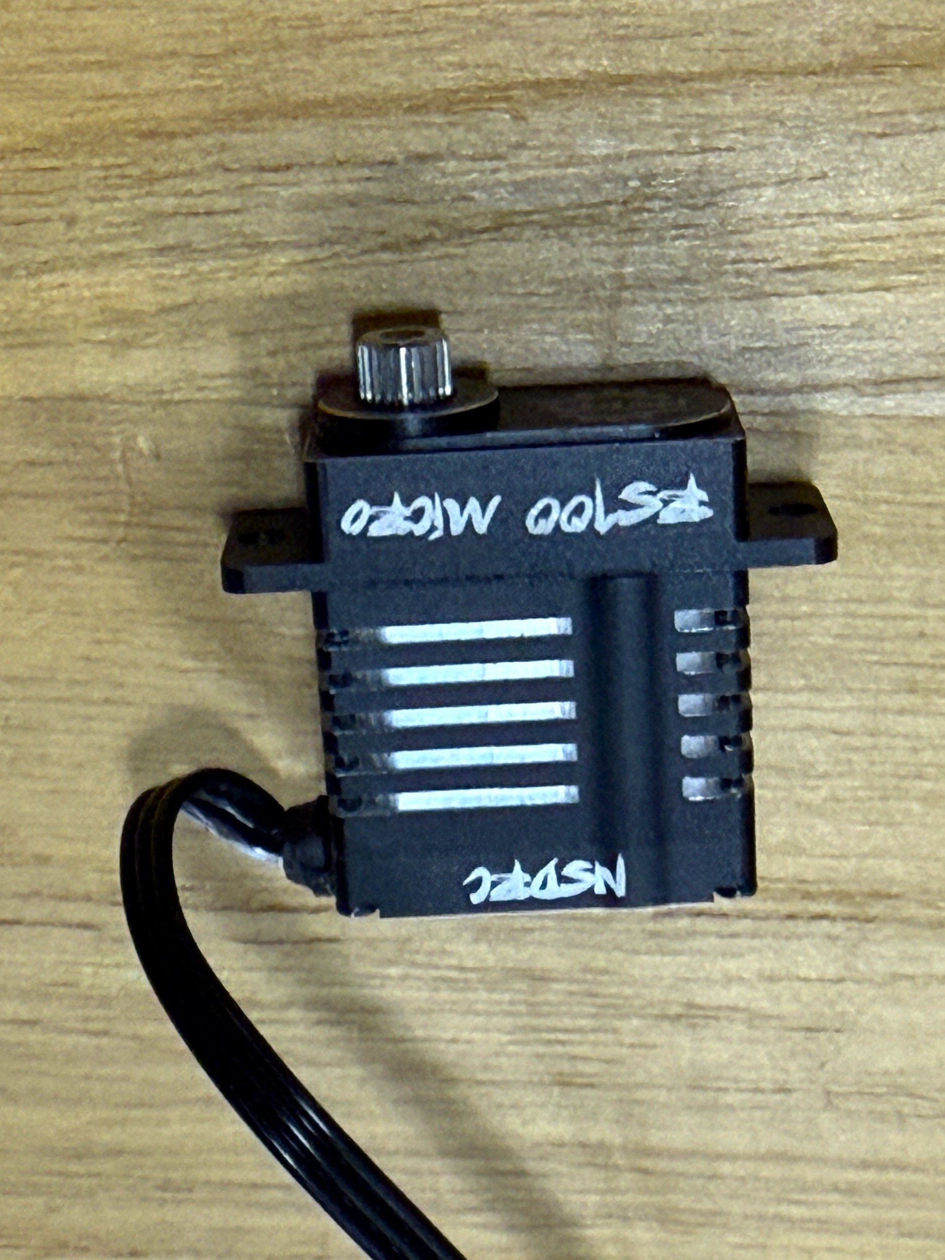 NSDRC RS100 High Torque Micro Servo NEW! product image (1)