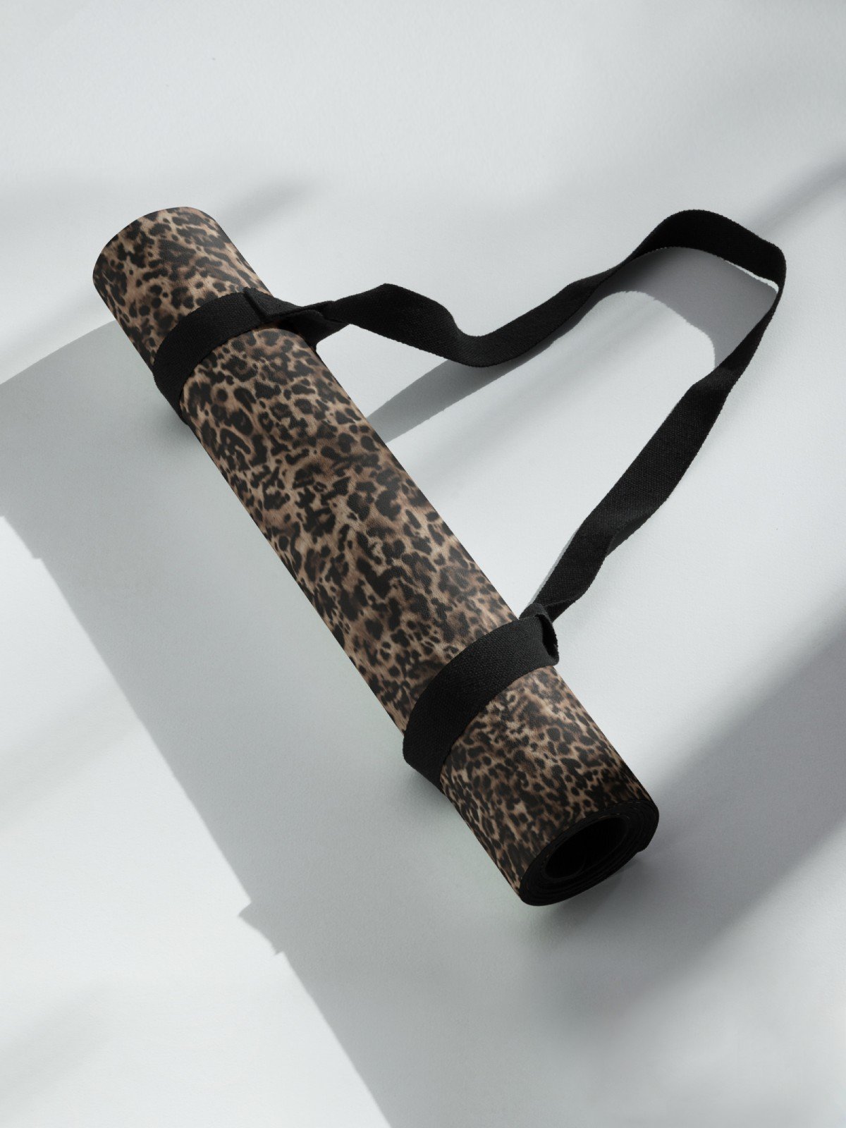 Yoga Mat "Chic Dark Brown Leopard" product image (2)