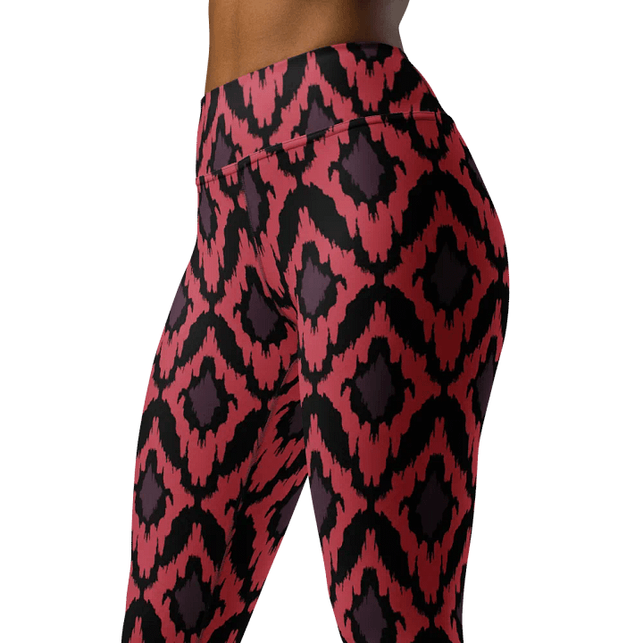 Vibrant Aztec Pattern High-Waisted Yoga Leggings product image (1)