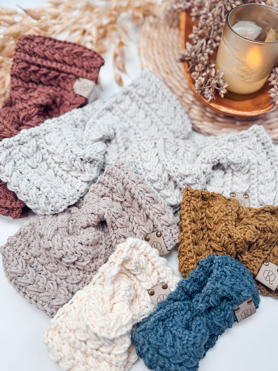Twisted Wheat Ear Warmer Pattern product image (3)
