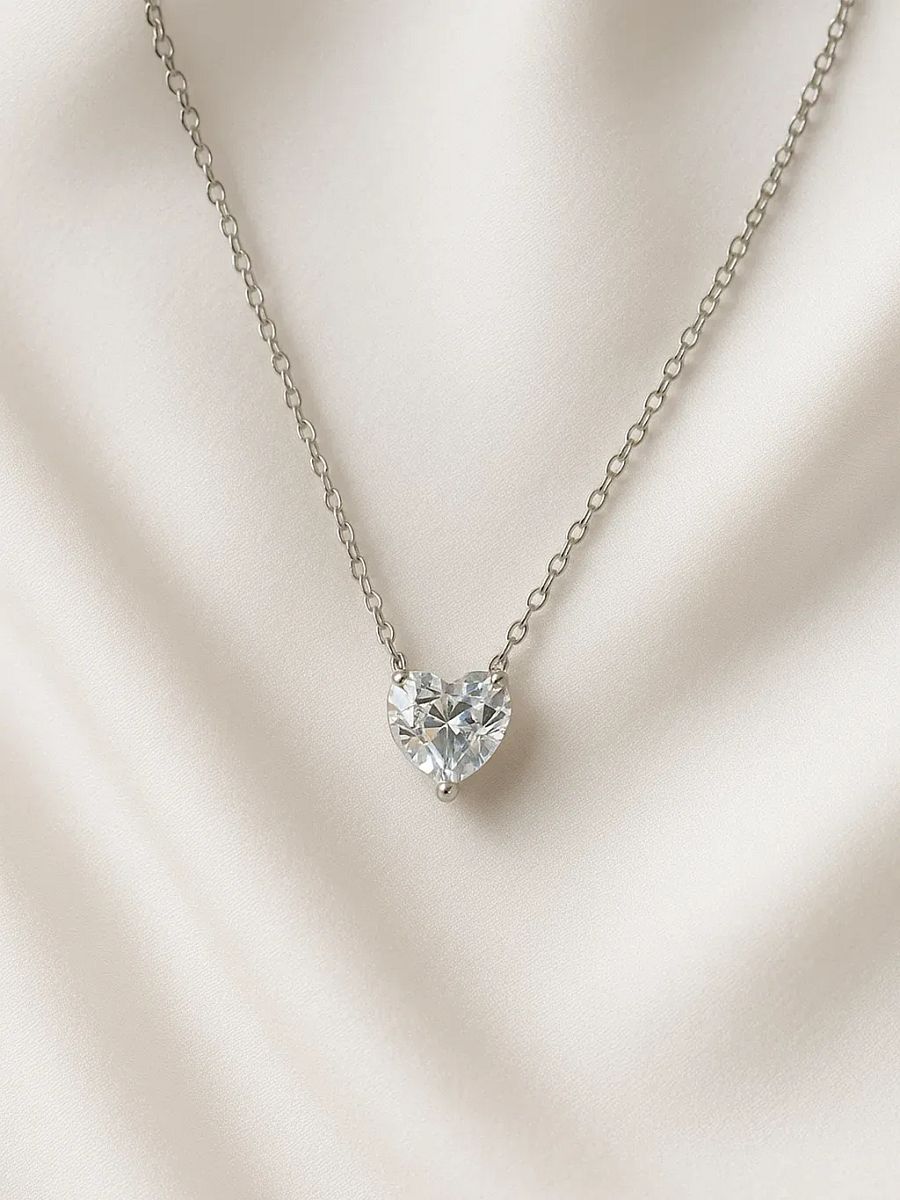 The Elowyn Necklace product image (4)