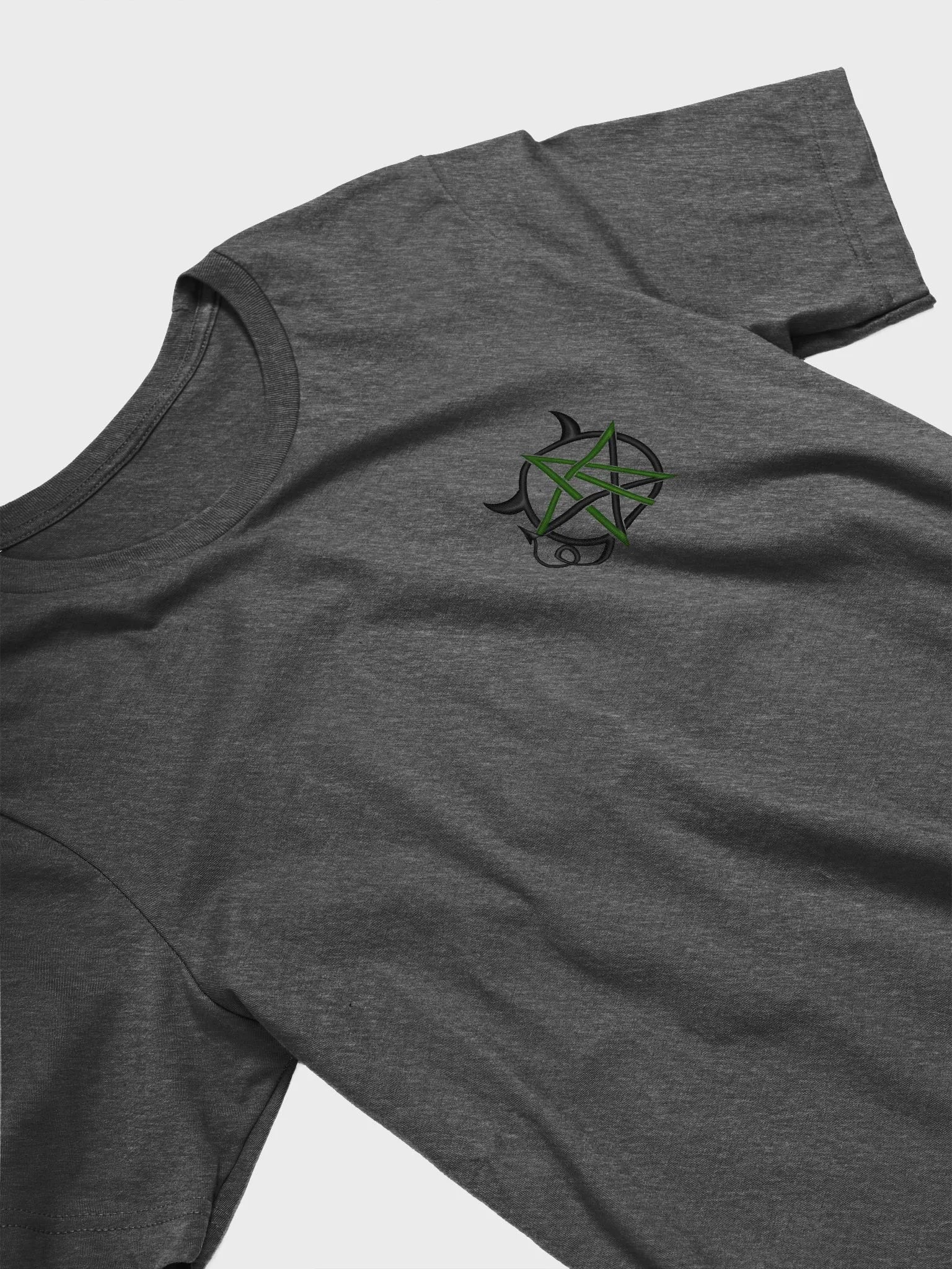 ATaylorVT Icon T-Shirt product image (31)