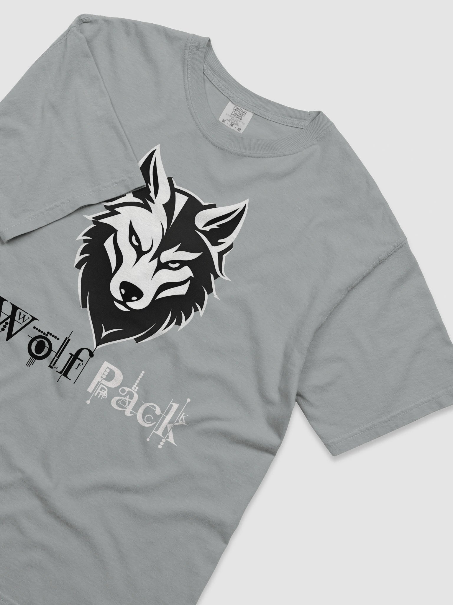Men's Wolf Pack Tee product image (15)