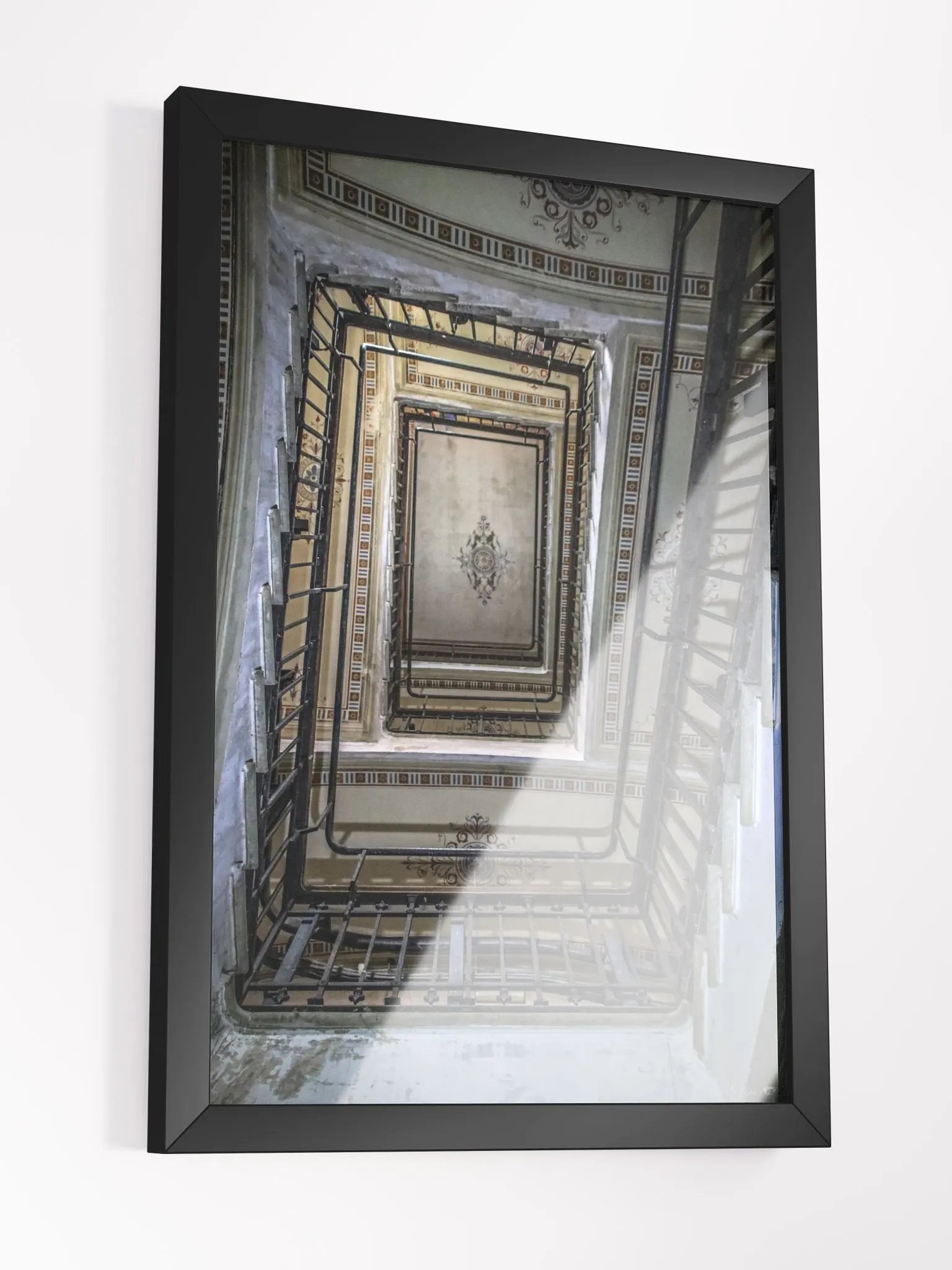 Print Prestige Fine Art - Endless Ascent – Forgotten Asylum - Limited Edition product image (3)