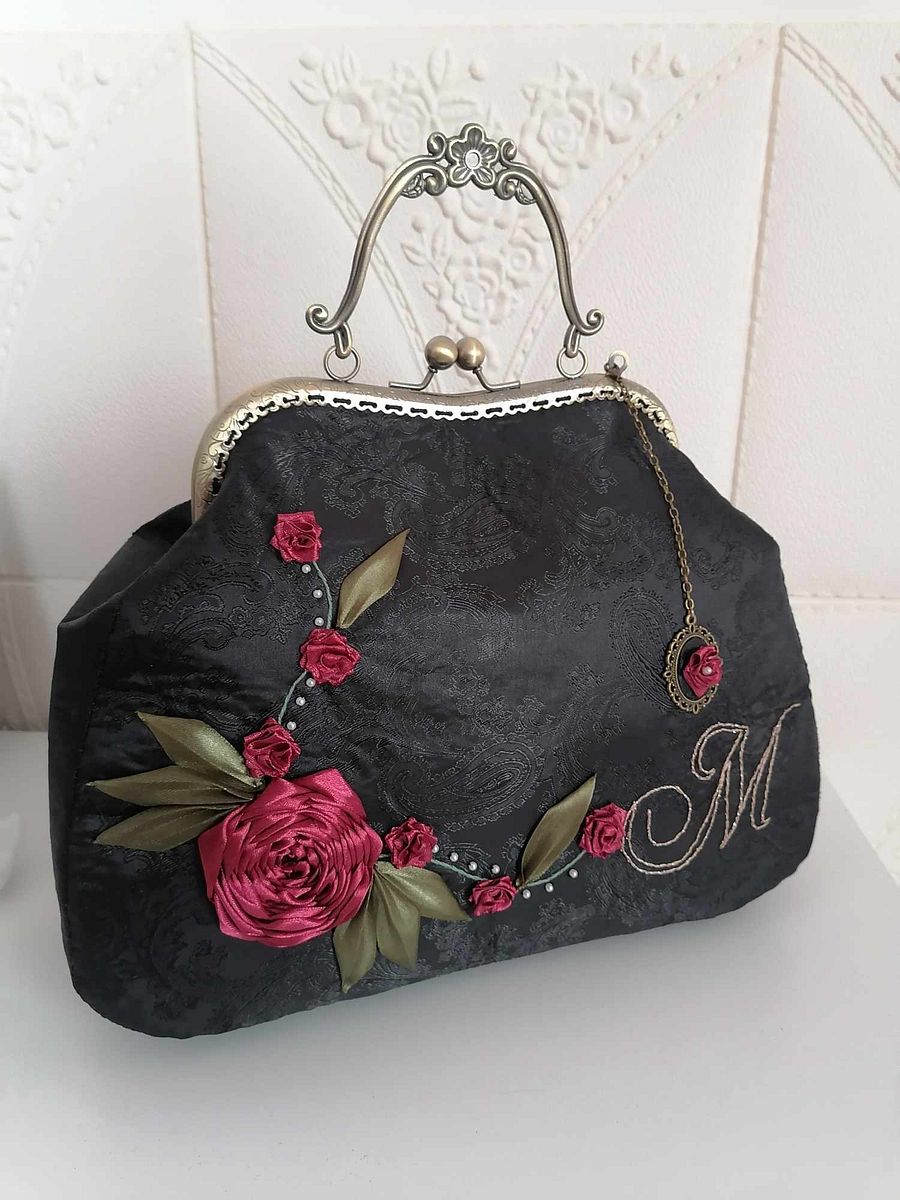 Black handbag-lace embroidery product image (2)