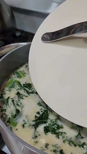 ¡Sopa Toscana Cremosa Perfecta! Secretos para un Color y Sabor Vibrantes

 * 4-5 Salchichas Italianas
 * 4-5 Papas Amarillas
...
