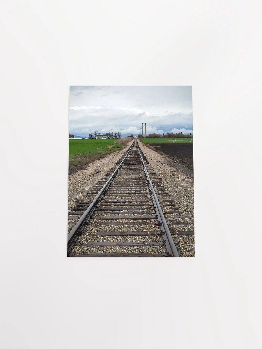 Train on Tracks - Poster product image (4)