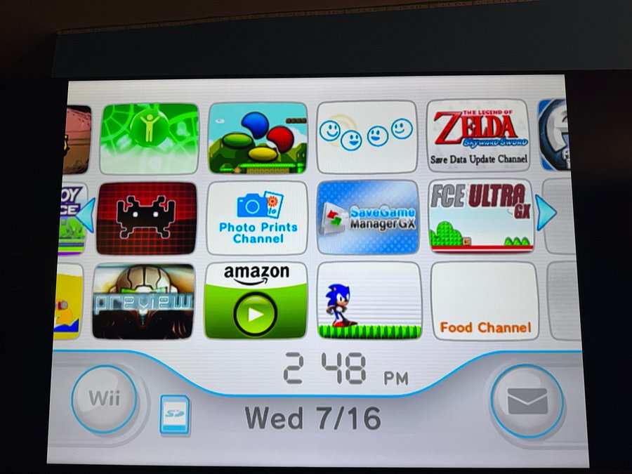 Pre-Modded Wii Console + 32GB SD Card! product image (5)