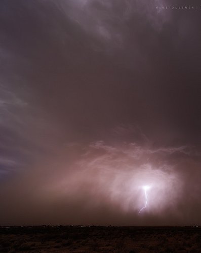 Severe storm west of Phoenix last night. Kicked up a nice dust storm out of nowhere and in the last two photos you can see so...