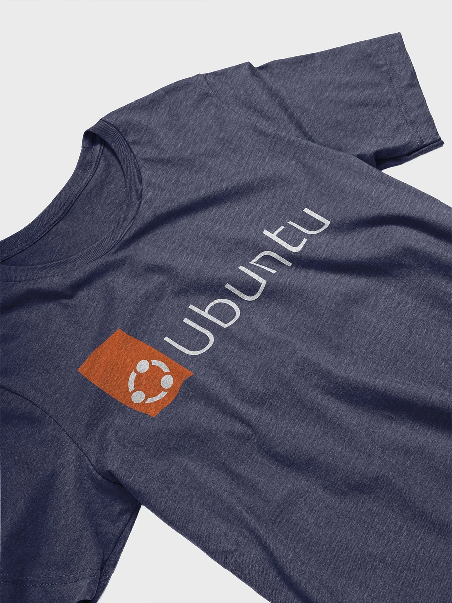 T-Shirt with Ubuntu Logo product image (3)