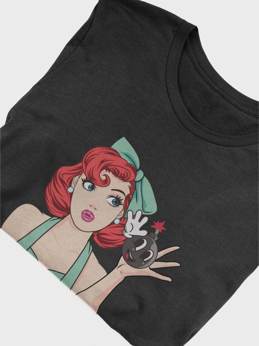 Retro Bombshell Graphic Tee product image (5)