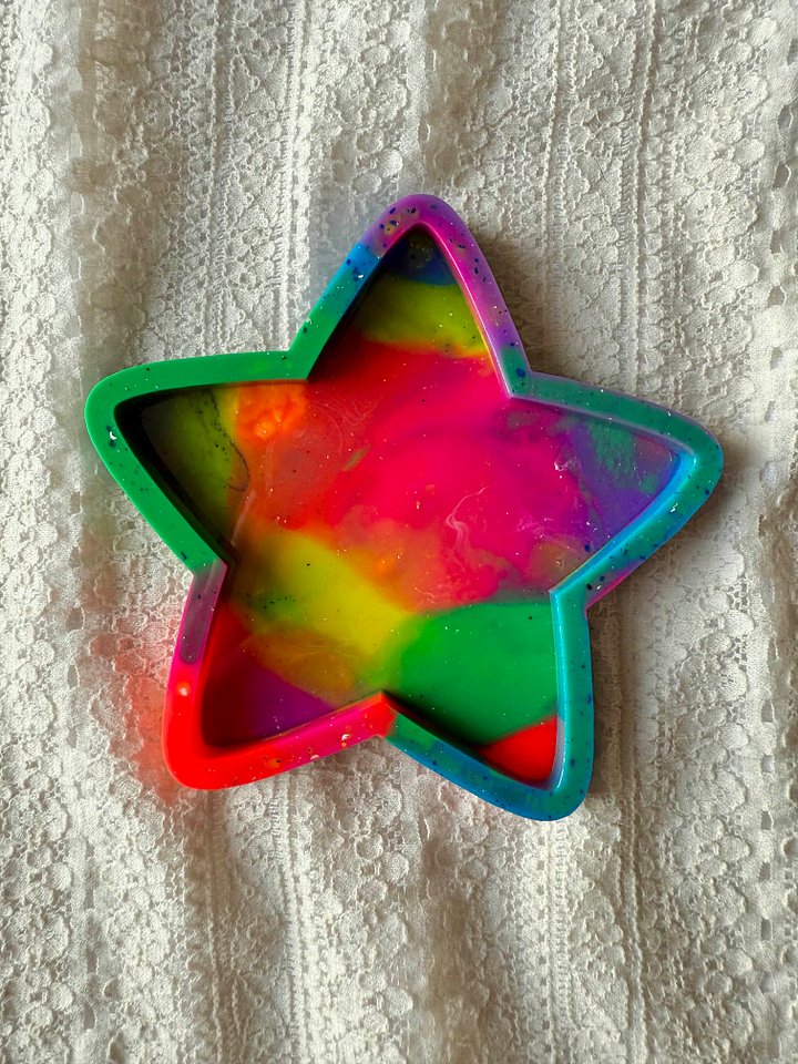 Rainbow Five-Pointed Star Tray product image (1)