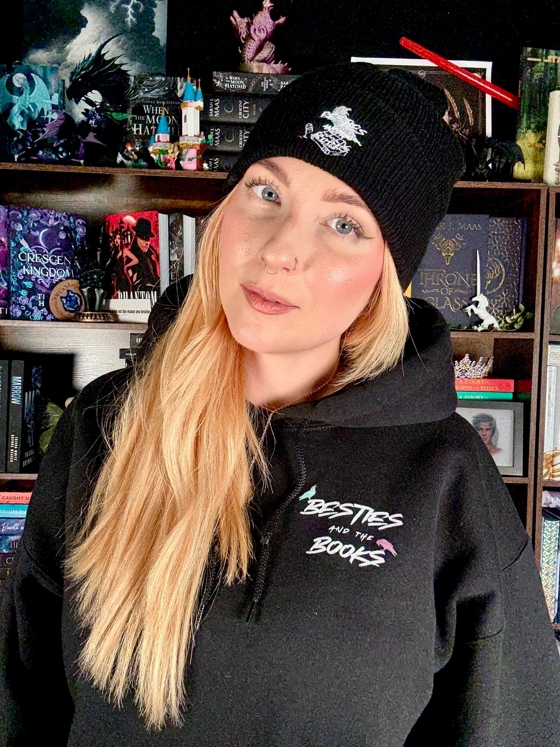 LOGO Besties and the Crows Knit Beanie product image (2)