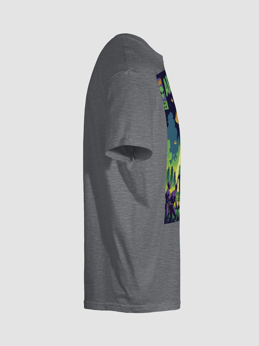 1970s Sci-Fi Comic T-Shirt – Retro Alien Abduction Art product image (66)
