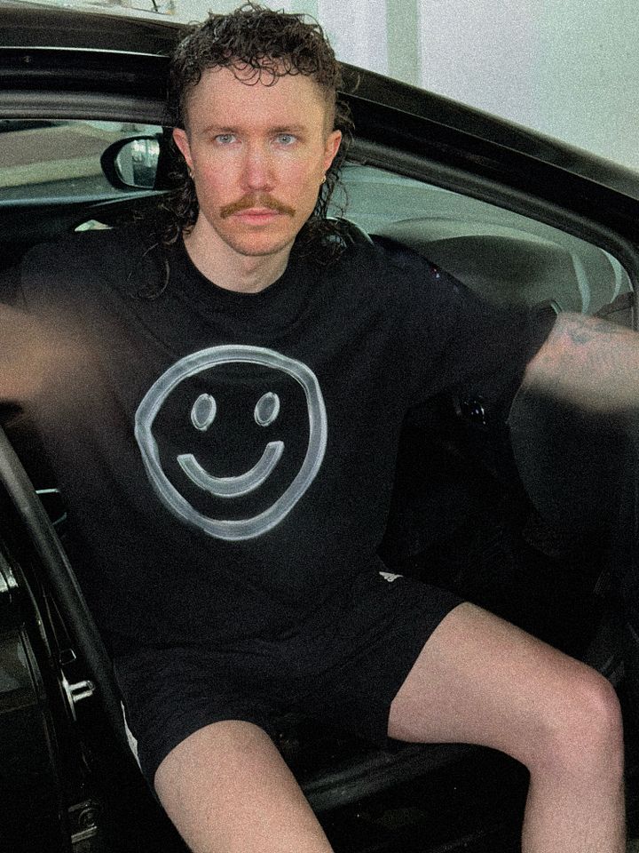 THE HAPPY TEE product image (2)