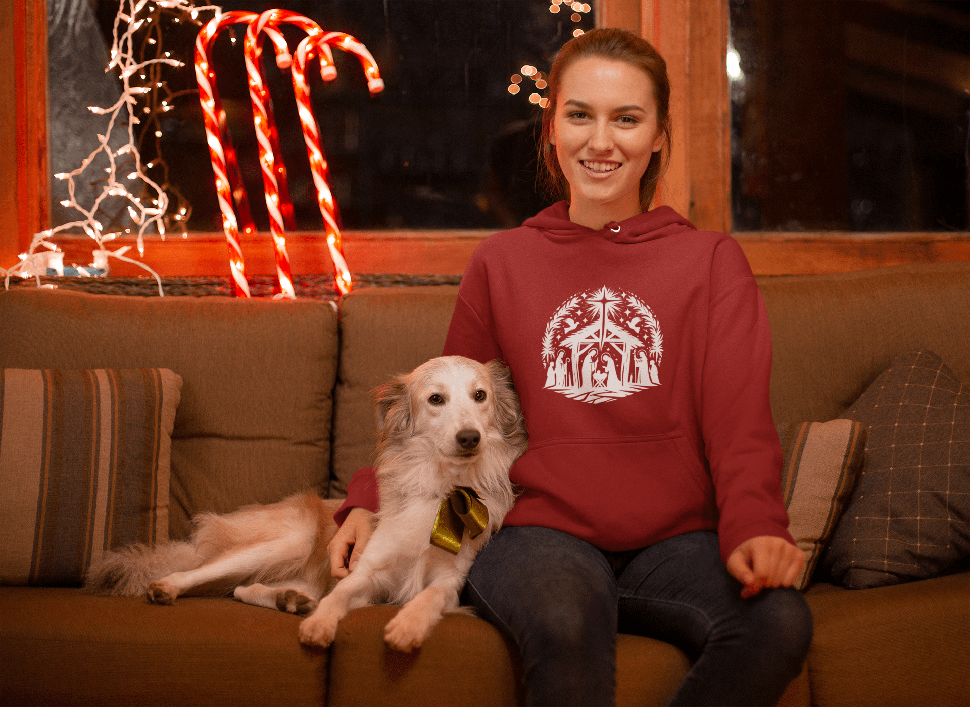 Glorious Manger Scene Hoodie product image (37)