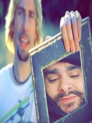 If your not spending your time with Snapchat filters are you even living ? #funny #snapchatfilter #singin #nickleback #throwback 