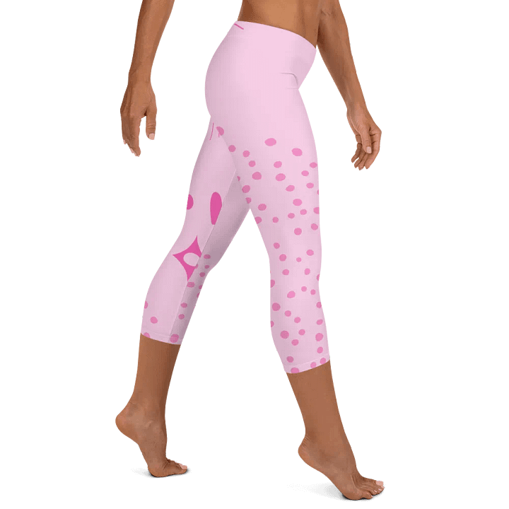 The Maelle Capri Leggings product image (1)