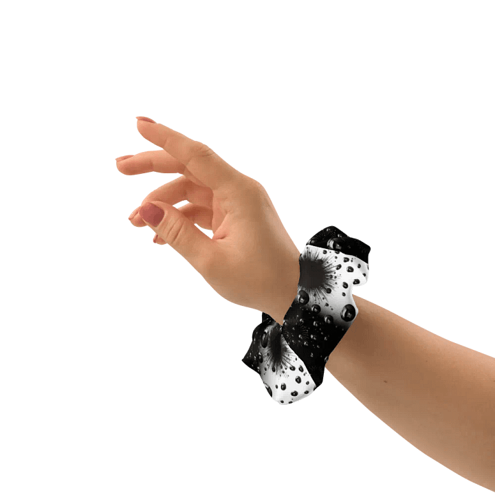 JoBeths' All-Over Print Scrunchie - White & Black product image (2)