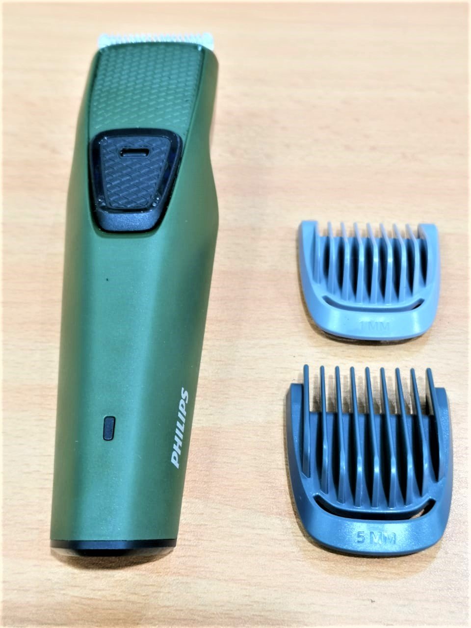 PHILIPS BEARD TRIMMER MODEL BT1230 product image (2)