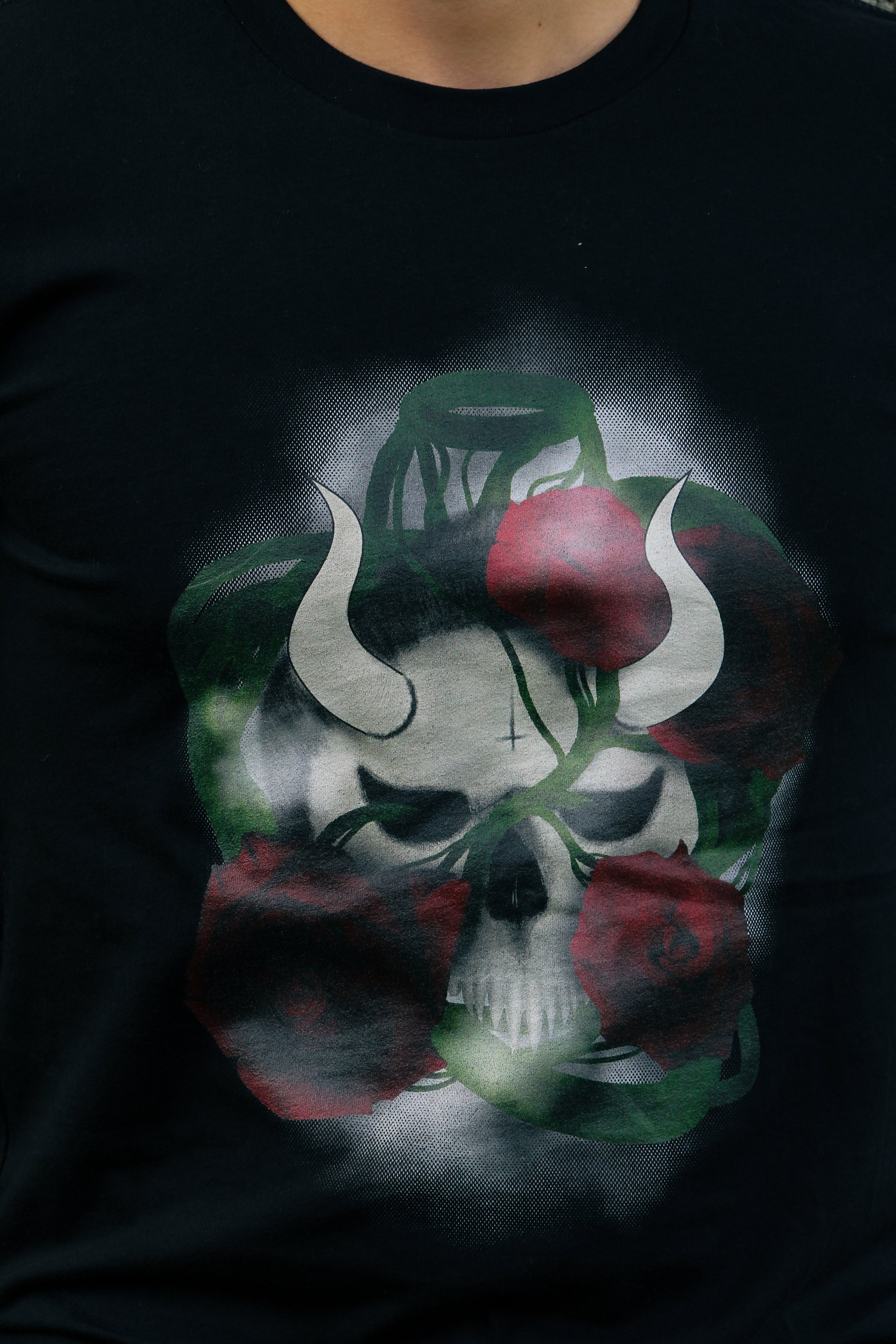 Skull and Rose Classic T-shirt product image (1)