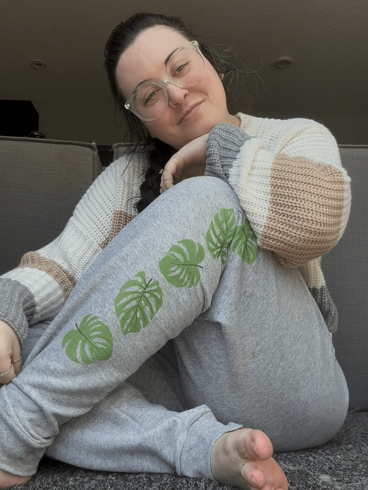Monstera Joggers product image (2)