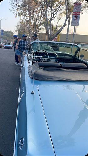 “First Sunday on Crenshaw Was Straight Out of a Movie! 🎬🔥”
https://youtu.be/pIdD4AWzYDE