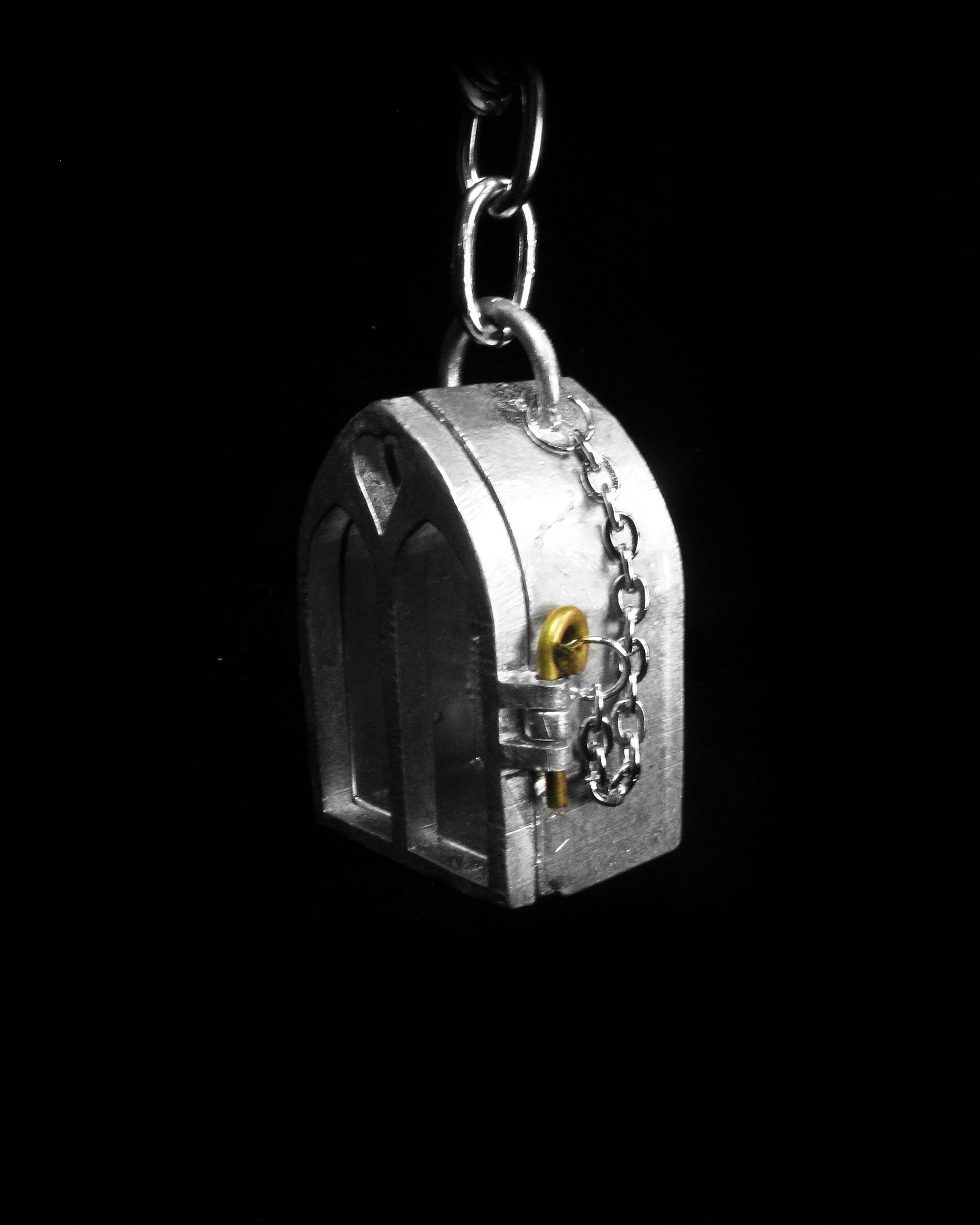 Reliquary Pendant product image (3)