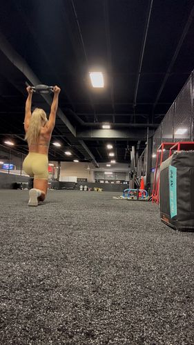 Todays leg circuit 🍑 
Been getting complimented on what people guess my age at. Which is MUCH younger. lol I give credit to s...