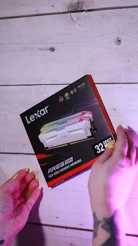 AD Unboxing the @lexarmemory ARES RGB DDR5 Memory. TikTok saw it first but I couldn’t keep this away from here too! I can’t w...