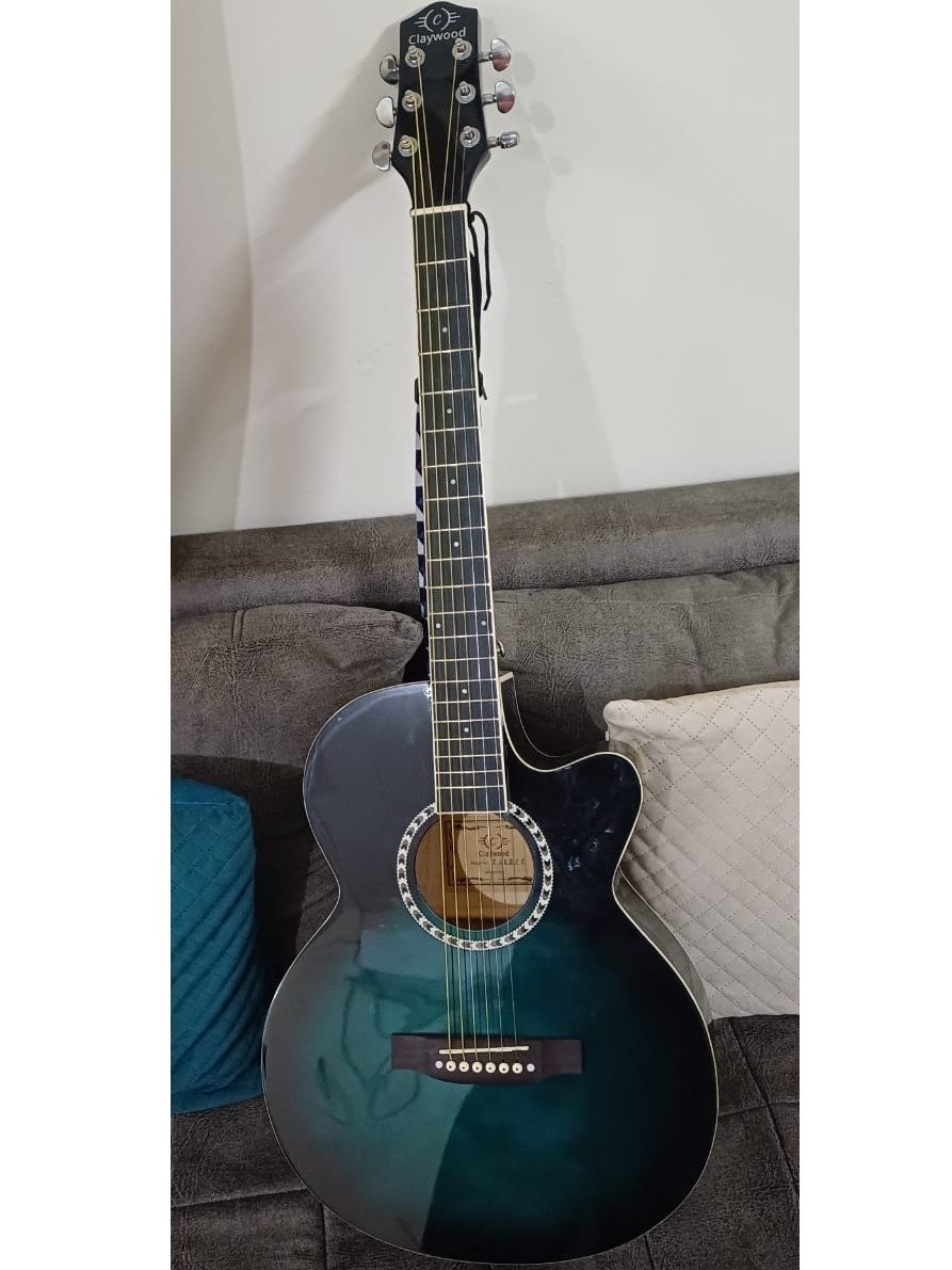 Guitar product image (4)