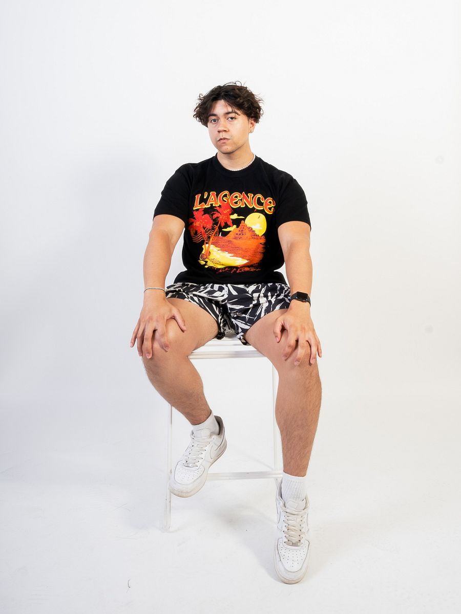 Wish You Were Here! Heavy Oversized T-Shirt - Black product image (3)