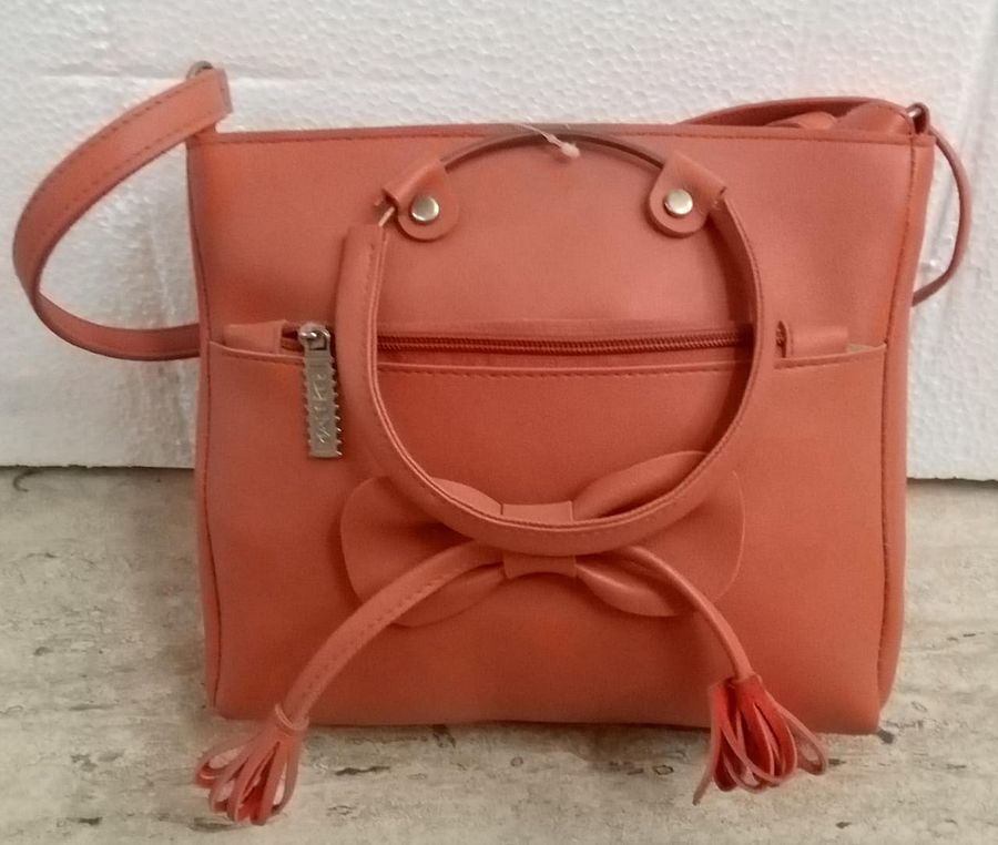 HAND BAG product image (1)