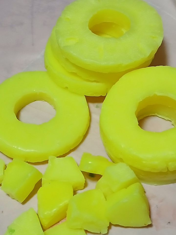 Pineapple Rings/Chunks product image (1)