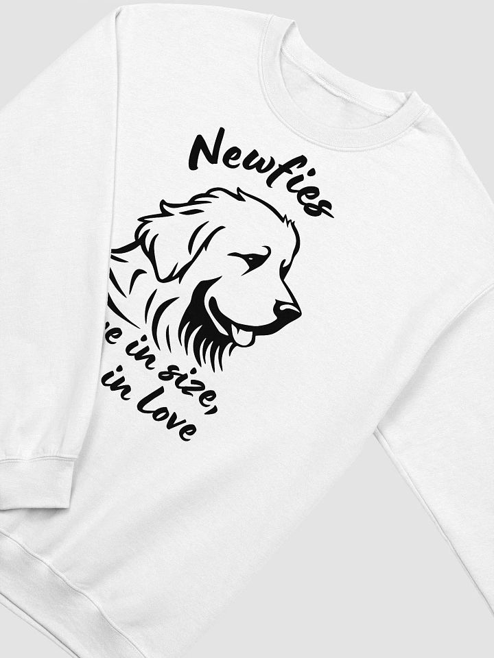 Newfoundland Dog Lover’s Sweatshirt – Cozy and Stylish product image (8)