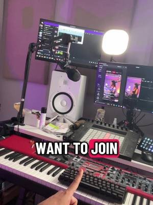 I’m back on #tiktoklive weee! Come say hi because I’ve missed you! Request a piano tune 🫶🏽