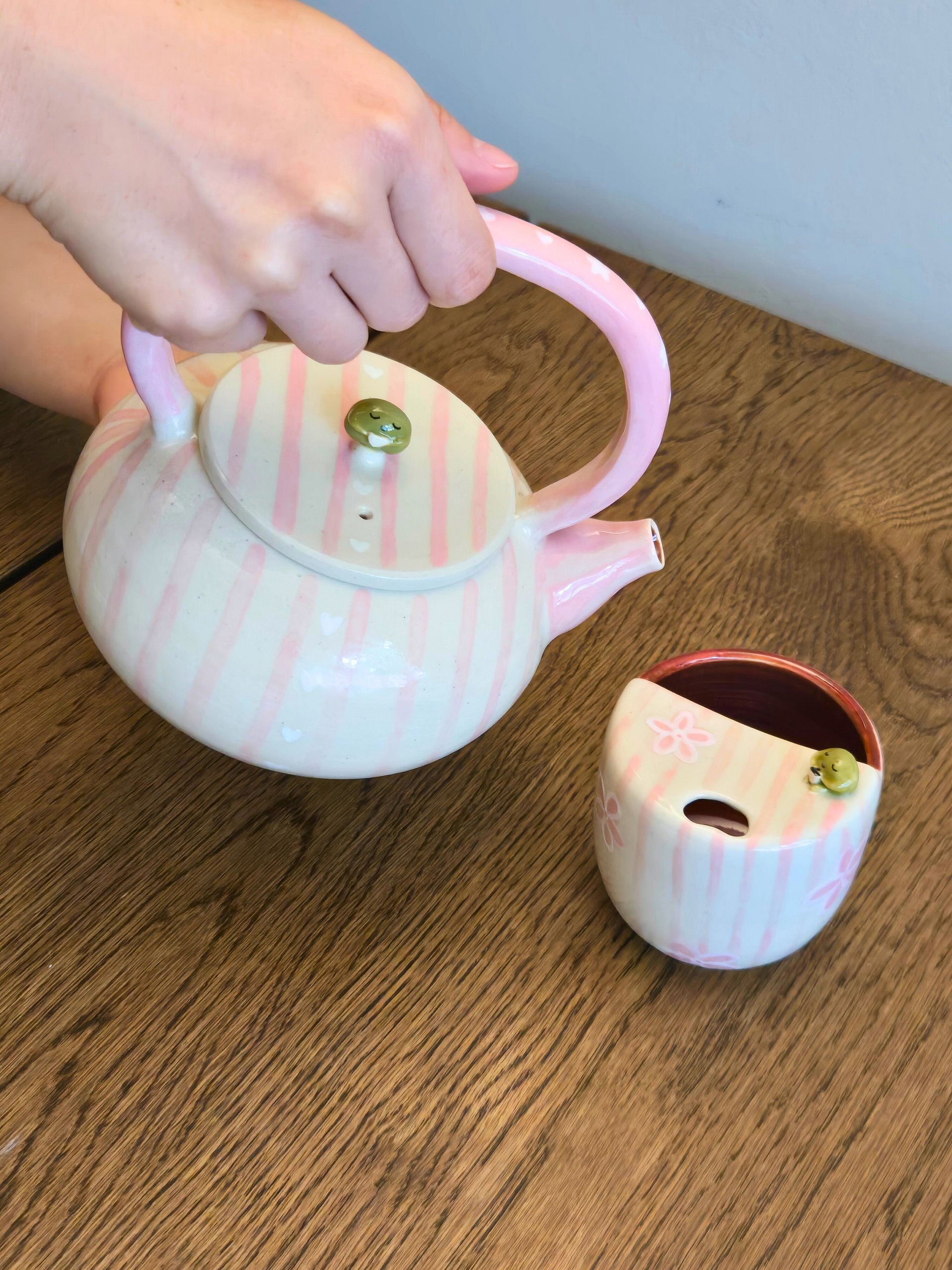 sweet bb pink to-go cup 💞 product image (4)