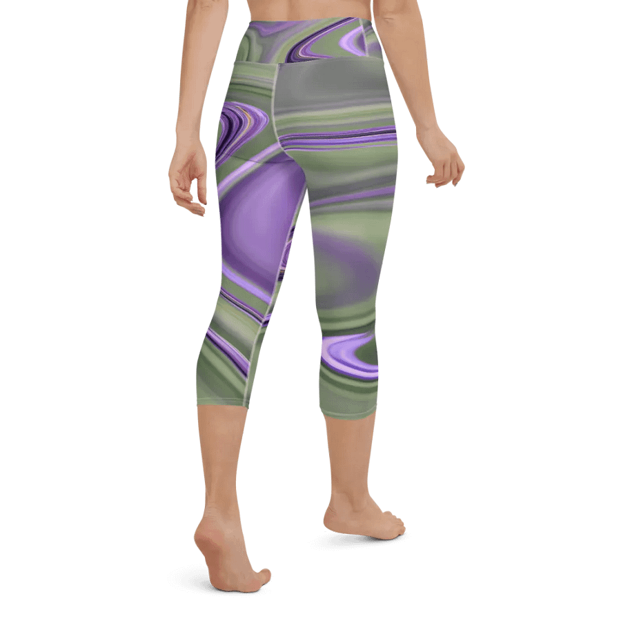 Oasis Swirl Yoga Capri Leggings product image (3)