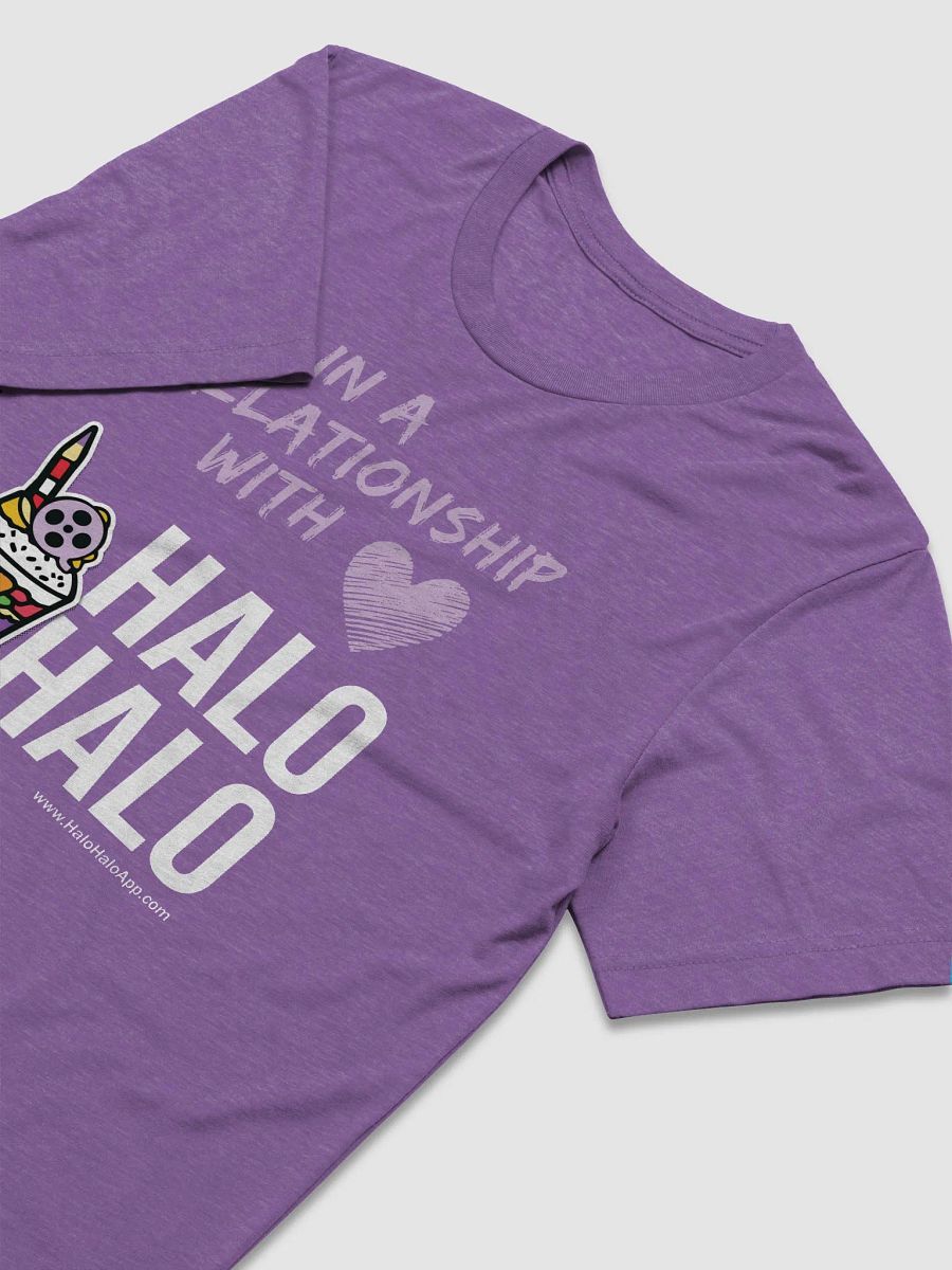 I'm in a relationship with HALO HALO T-shirt product image (3)