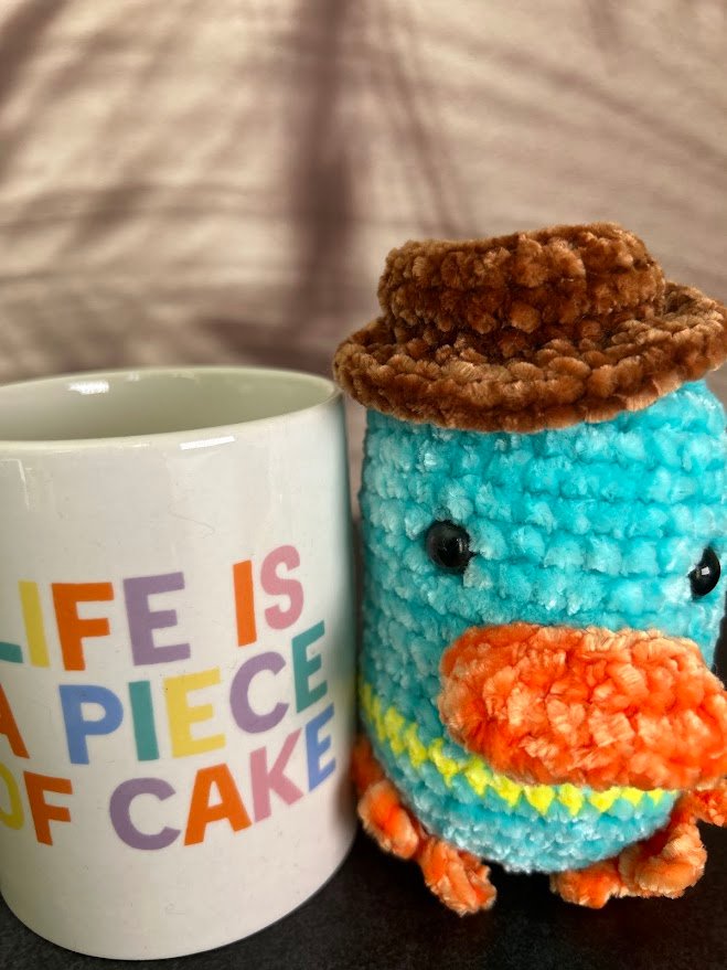 Napoleão (platypus amigurumi) product image (2)