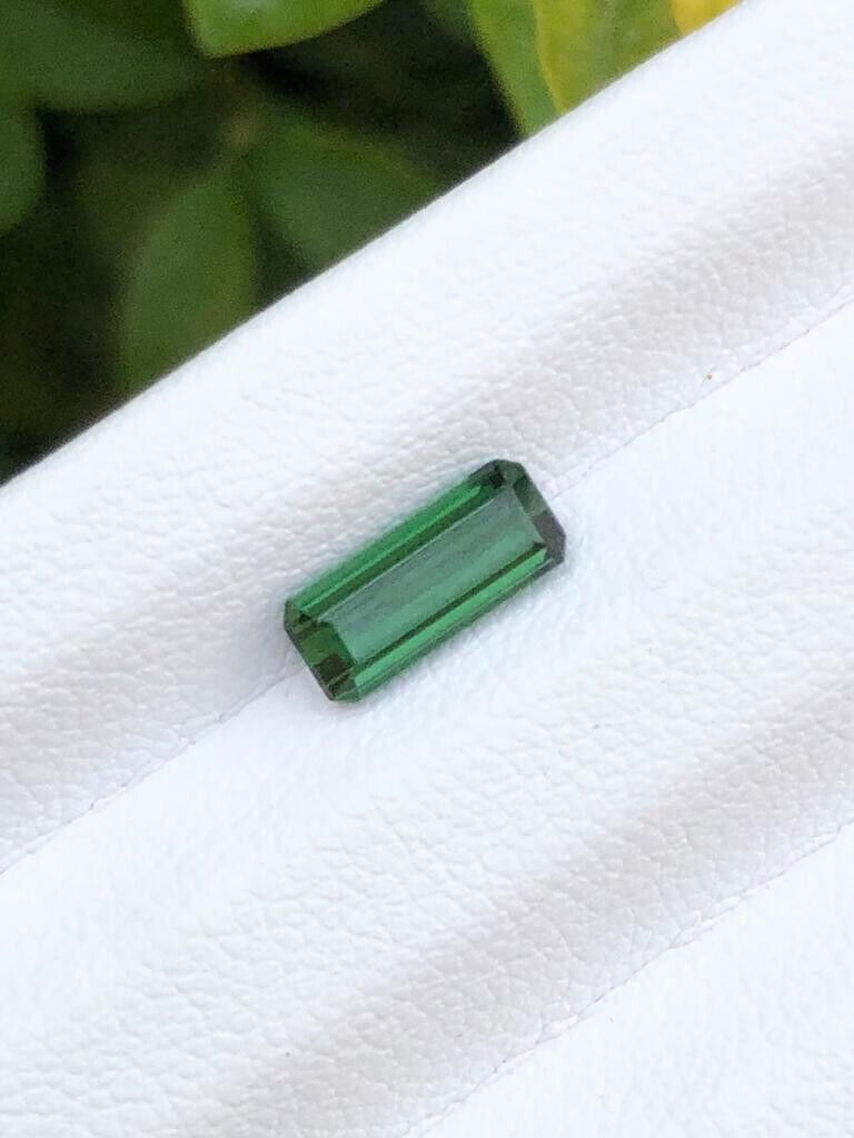 TOURMALINE NATURAL GEMSTONE FOR JEWELRY CHROME COLOR EMERALD CUT, 1.10 CARAT product image (7)