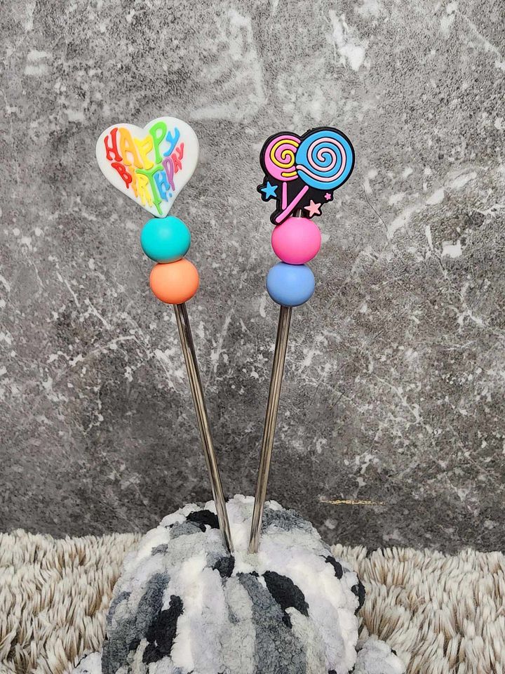 "Birthday" Amigurimi Sticks product image (1)