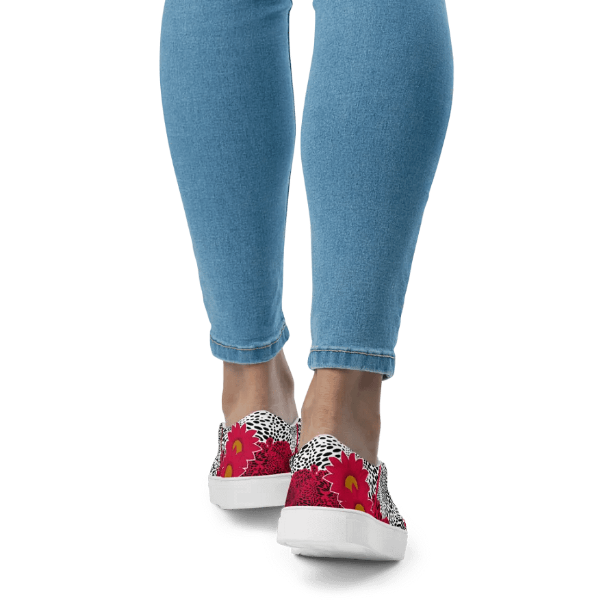 Red Daisy's Women's Slip On Canvas Shoes product image (3)