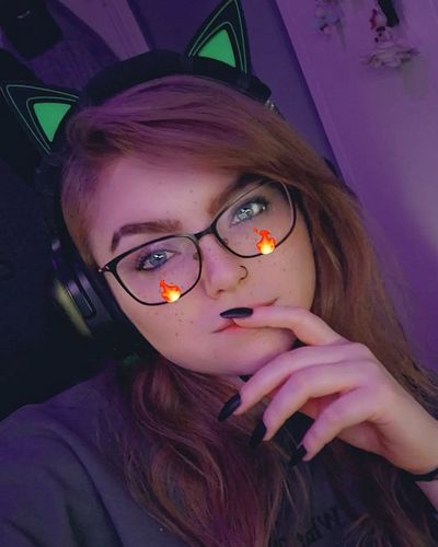 November 24' Week 2 ☆ Promo Selfies
•
•
•
Check out my Socials 
• Twitch • Discord • Twitter • IG • Snapchat • TikTok •
Link ...
