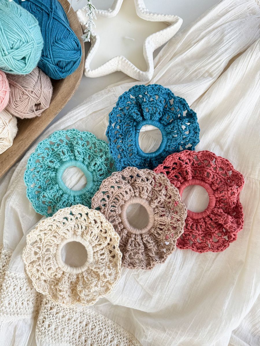 Caribbean Sea Scrunchie Crochet Pattern product image (3)