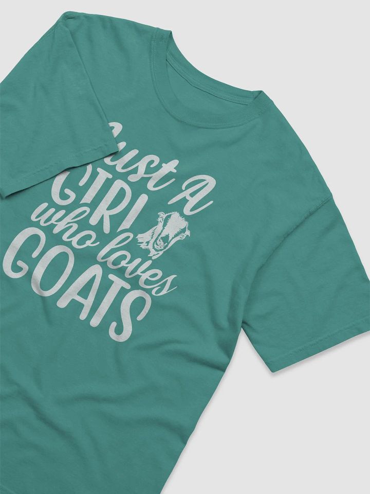 Just a Girl that Loves Lamanchas - Comfort Colors product image (17)
