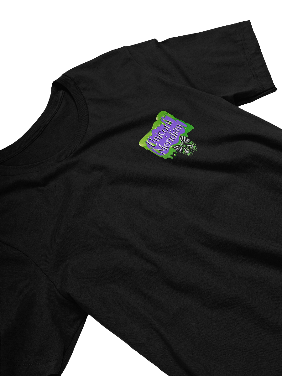 [UM Designs] Never Trust The Living - Unisex Graphic Tee product image (3)